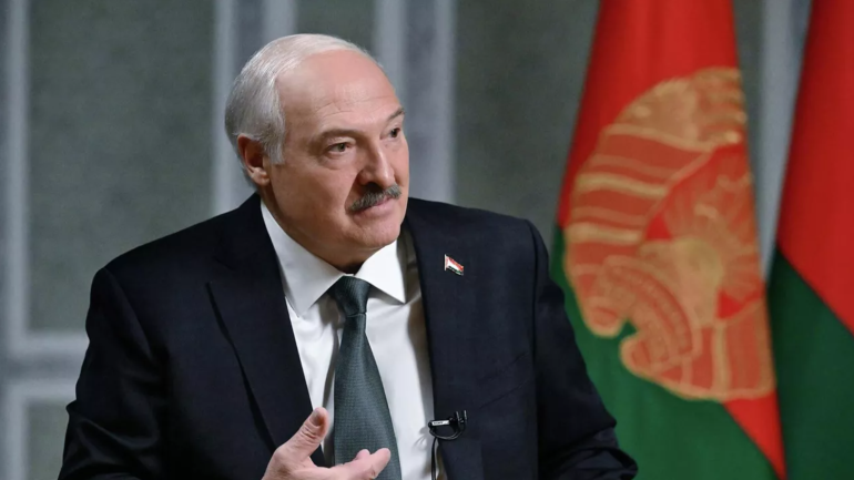 Հայ ժողովուրդը պետք է զգույշ լինի Ռուսաստանի և Եվրոպայի միջև ընտրություն կատարելիս. Լուկաշենկո