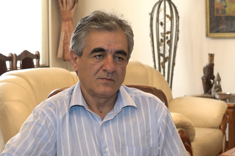 Ի՞նչը կամ ո՞վ է կապում հայաստանցի վերլուծաբան Մանվել Սարգսյանին արցախցի ակտիվիստ Արթուր Օսիպյանի հետ (տեսանյութ)