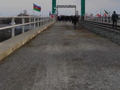 Новый мост на границе Ирана и Азербайджана будет сдан в эксплуатацию в течение 1 месяца