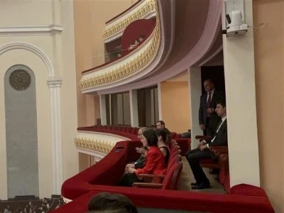 Փաշինյանն ու Հակոբյանը ներկա են Hooverphonic խմբի և Հայաստանի ազգային ֆիլհարմոնիկ նվագախմբի համատեղ համերգին