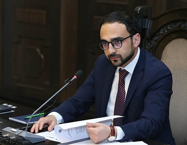 Բացառում եմ, որ քաղաքապետարանում լինի համակարգային կոռուպցիա. Տիգրան Ավինյան