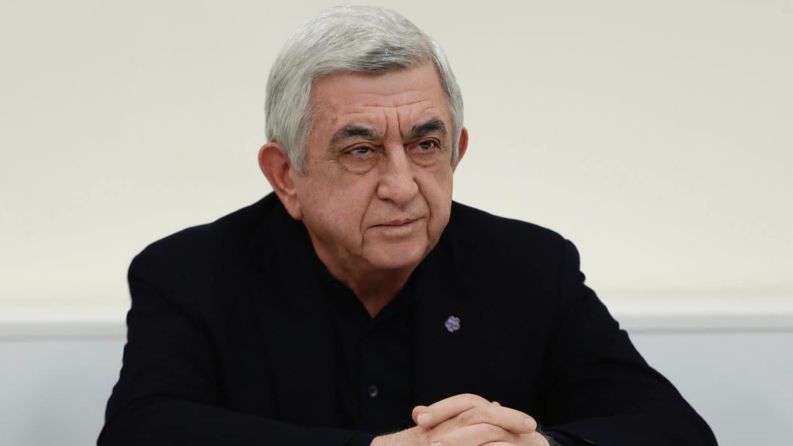 Եթե Արցախ գնալու հնարավորություն ունենամ, առաջինը կայցելեմ ծնողներիս և զոհված ընկերներիս գերեզմաններին. Սերժ Սարգսյան