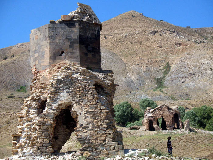 Թուրքիայում կոչ են անում վերականգնել Մշո Սուրբ Առաքելոց վանքը