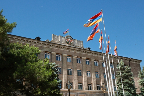 Ինչո՞վ կավարտվի Հայաստանի իշխանության գրոհը Արցախի պետական ինստիտուտների նկատմամբ․ «Փաստ»