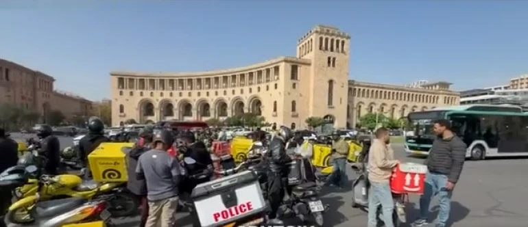 Երևանի կենտրոնում ստուգում են մոտոցիկլետների և մոպեդների վարորդներին. ՆԳՆ