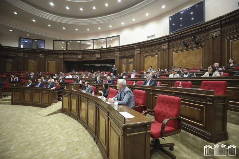 Փաշինյանը զրկել է ՔՊ-ականներին ազատ ընտրելու իրավունքից. «Ժողովուրդ»