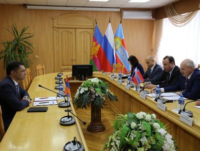 Դոնի Ռոստովում քննարկվել է Նժդեհի հուշատախտակի շուրջ ստեղծված իրավիճակը