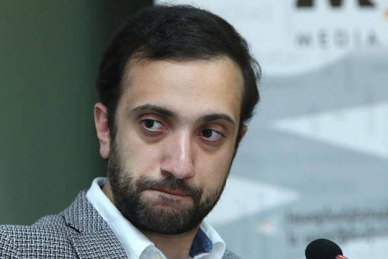 Միայն մեր բանակն է կանգնեցրել ադրբեջանական ուժերին, իսկ Սիսիանի օդակայանում տեղակայված ռուսական ուժերը կարծես խուլ լինեն ու չլսեն համազարկերը. Իոաննիսյան