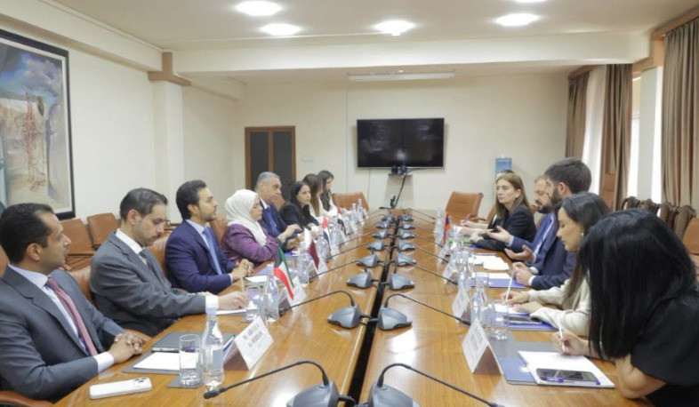 Գևորգ Պապոյանը ԱՄԷ, Քուվեյթի, Իրաքի և Կատարի դեսպանների հետ քննարկել է հայկական արտադրանքի ներկայացվածության ընդլայնման հնարավորությունները