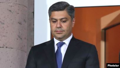 Սթափվել է պետք, կանգ առնել է պետք. Արթուր Վանեցյան