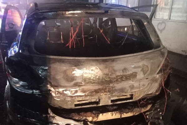 Լենինգրադյան փողոցում այրվել է«Opel» մակնիշի ավտոմեքենա