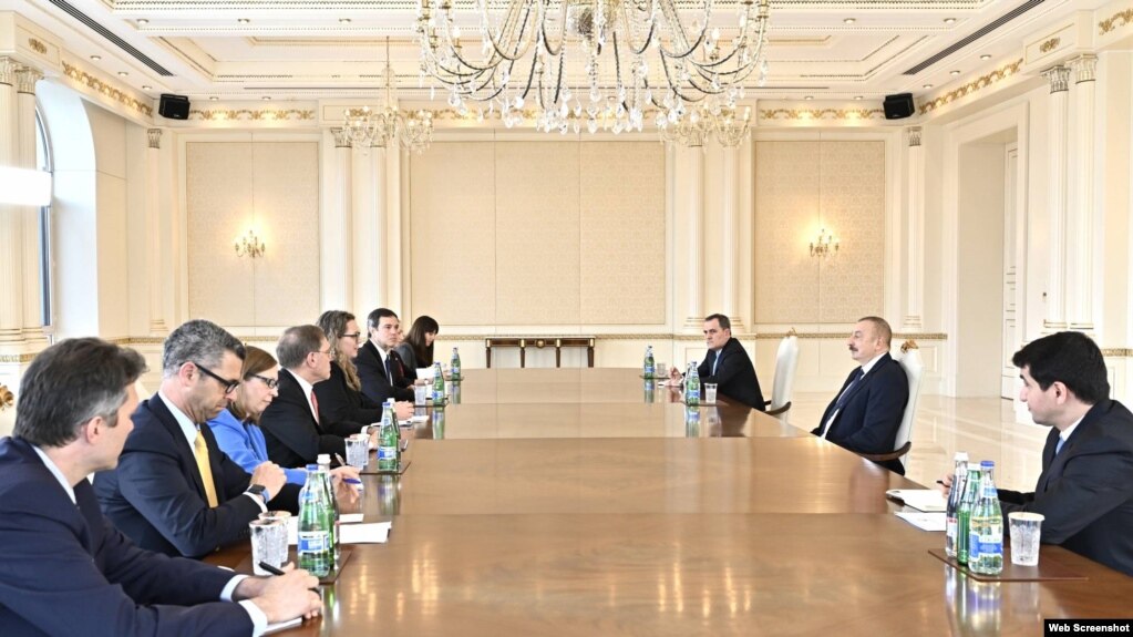 Օլսոնն Ալիևի հետ հանդիպմանն ընդգծել է, որ ԱՄՆ-ն աջակցում է ՀՀ-ի և Ադրբեջանի միջև խաղաղության պայմանագրի վաղ ստորագրմանը