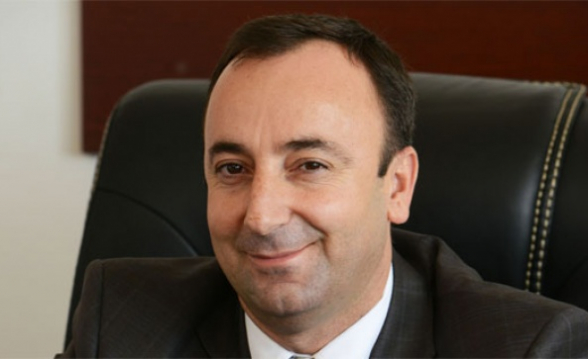Աստված ձեզ պահապան, տղե՛րք. այս օրը տոն է դարձել մեր ժողովրդի զավակների կյանքի գնով. Հրայր Թովմասյան