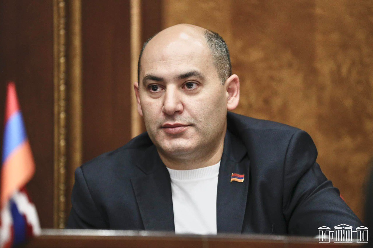 «Պատիվ ունեմ» խմբակցության պատգամավոր Մարտուն Գրիգորյանը կառաջադրվի որպես Գյումրու քաղաքապետի թեկնածու