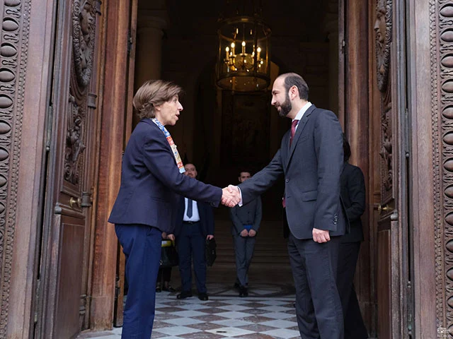 Միրզոյանը Կոլոննայի հետ առանձնազրույցում խոսել է ՀՀ–ԵՄ գործընկերության հարցերի մասին