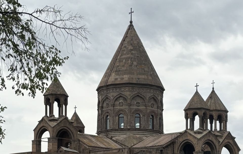 Փաշինյանը ոտնահարում է օրենքն ու հետապնդում Հայ Առաքելական Եկեղեցուն․ Սկանդինավիայի հայերի միություն