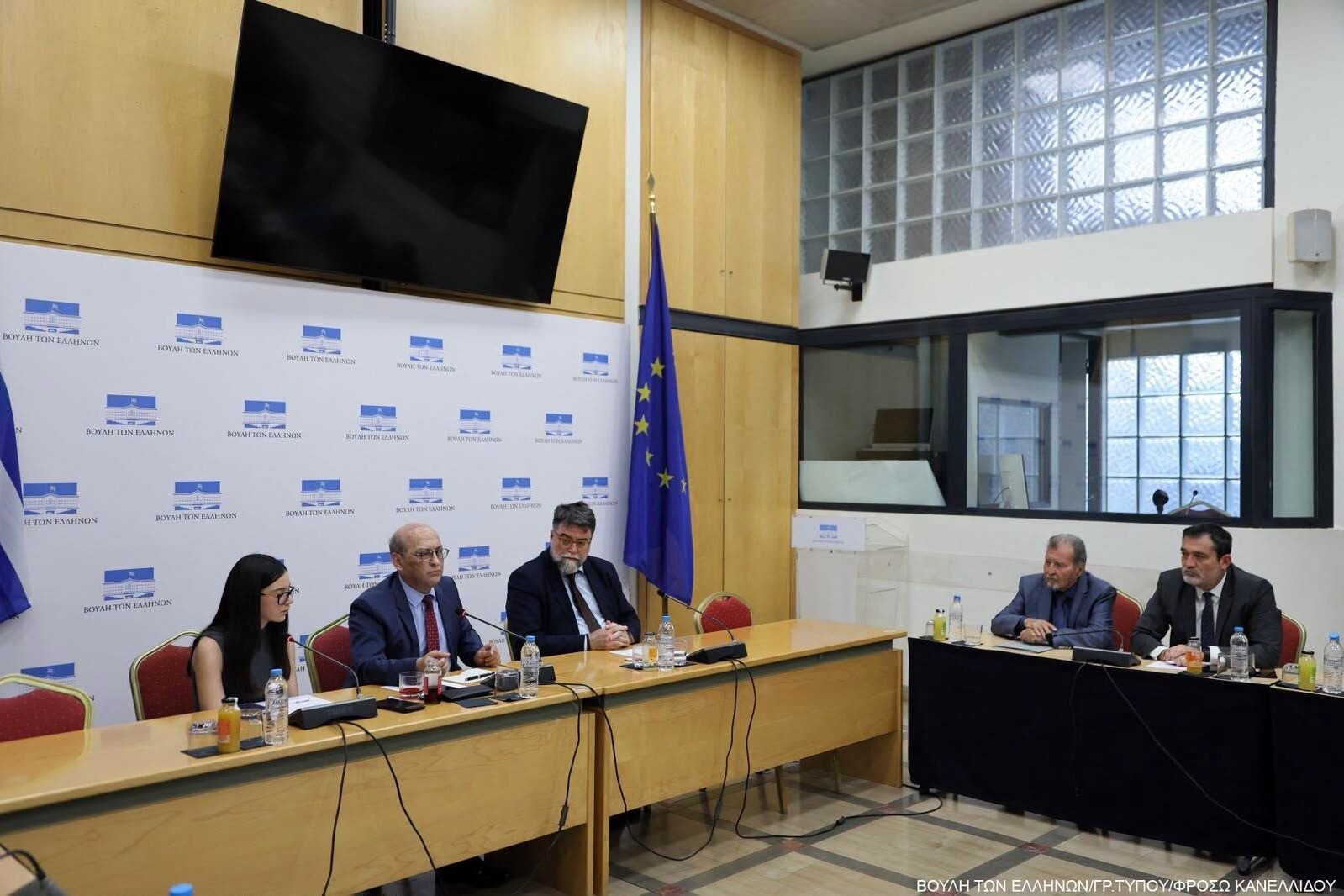 Տիգրան Մկրտչյանն ու Հունաստանի խորհրդարանականները քննարկել են երկու երկրների միջև առաջիկայում սպասվելիք զարգացումները