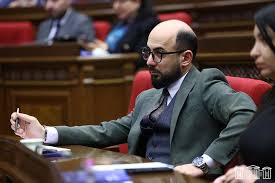 Տխմարություն և կոնսպիրոլոգիա. ՔՊ–ն` Սամվել Կարապետյանի կալանավորման ամսաթվի մասին
