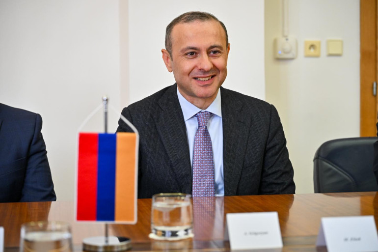 Արմեն Գրիգորյանը 252 հազար դրամ արժողությամբ վիuկի է նվեր ստացել ԱՄՆ դեսպանությունից