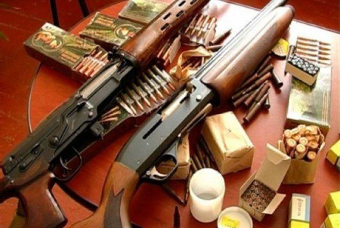 Ապօրինի զենք-զինամթերք պահելու և կրելու կասկածանքով բերման է ենթարկվել 49 անձ
