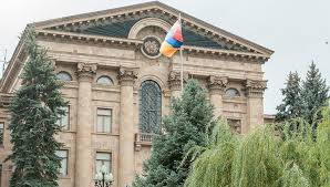 «Ժամանակ»․ ԱԺ մաքրուհիները գերծանրաբեռնվա՞ծ են աշխատում