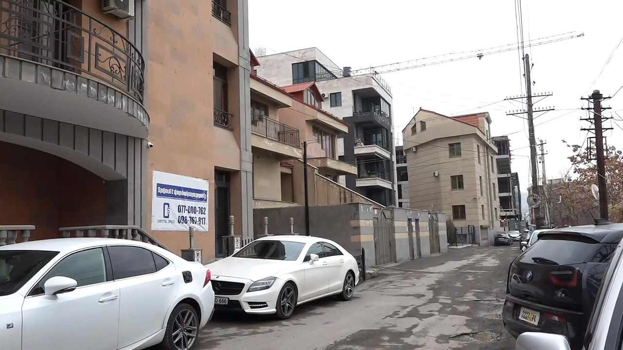 Վերին Անտառային փողոցում բնակիչները բողոքի ակցիա են իրականացնում (ուղիղ)