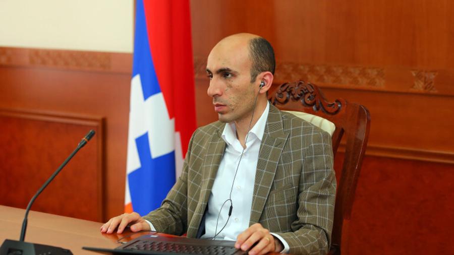 Այսօրվա բռնաճնշումների հատուկ թիրախներից մեկն էլ Արցախի Ազգային ժողովն էր. Արտակ Բեգլարյան