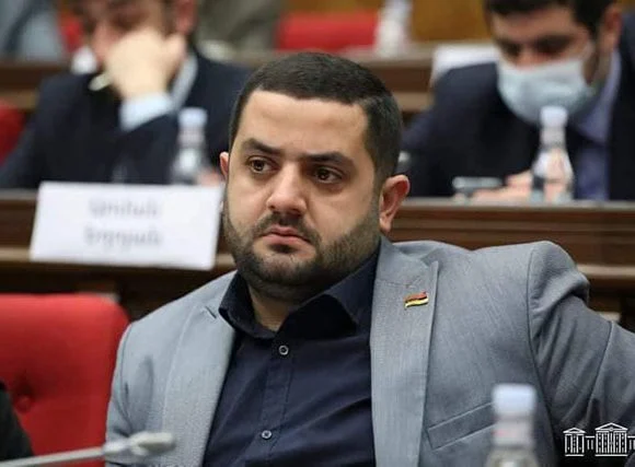 Սյունիքի մարզի Տեղ գյուղում ադրբեջանցիներն առաջ են եկել. պատգամավոր