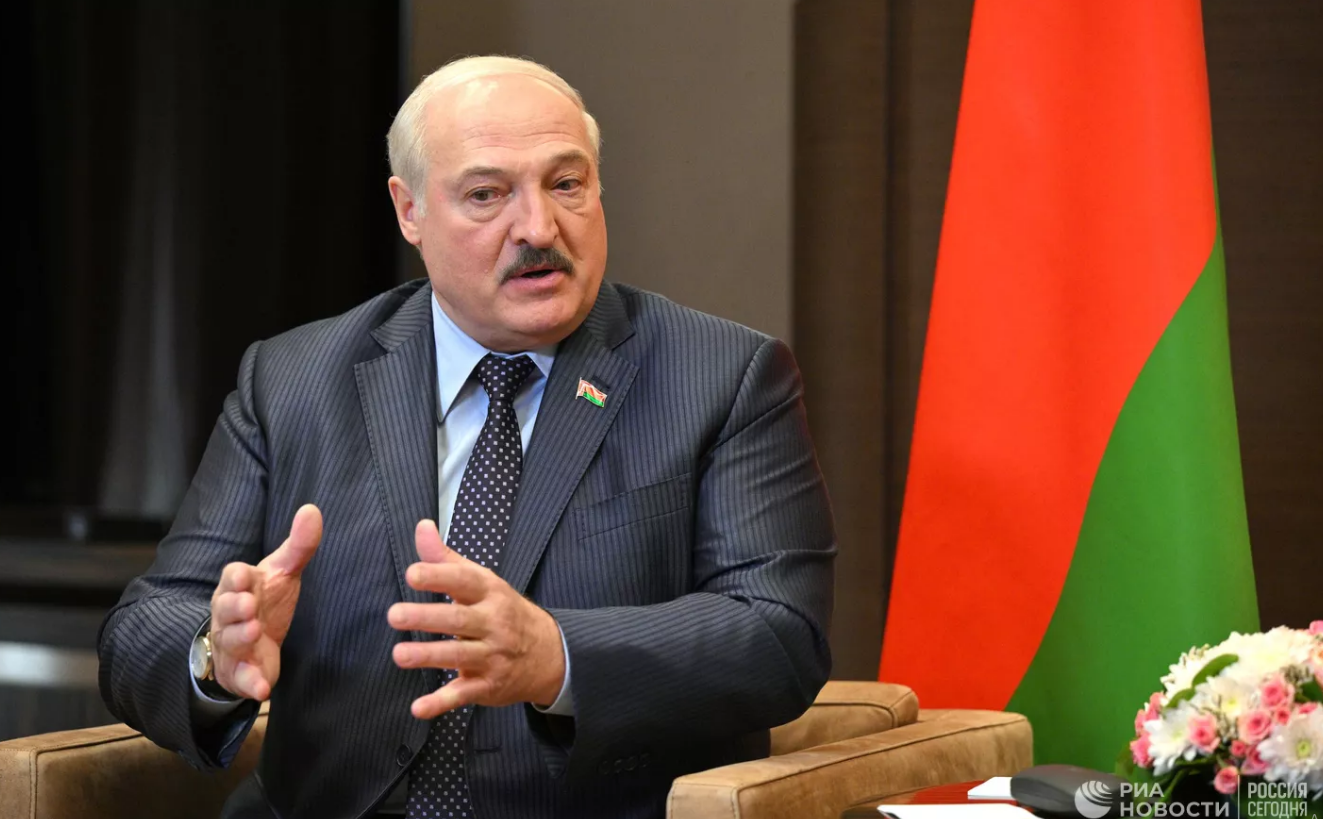 Անհրաժեշտ է դադարեցնել հակամարտությունն Ուկրաինայում և վերադառնալ բանակցություններին. Լուկաշենկո