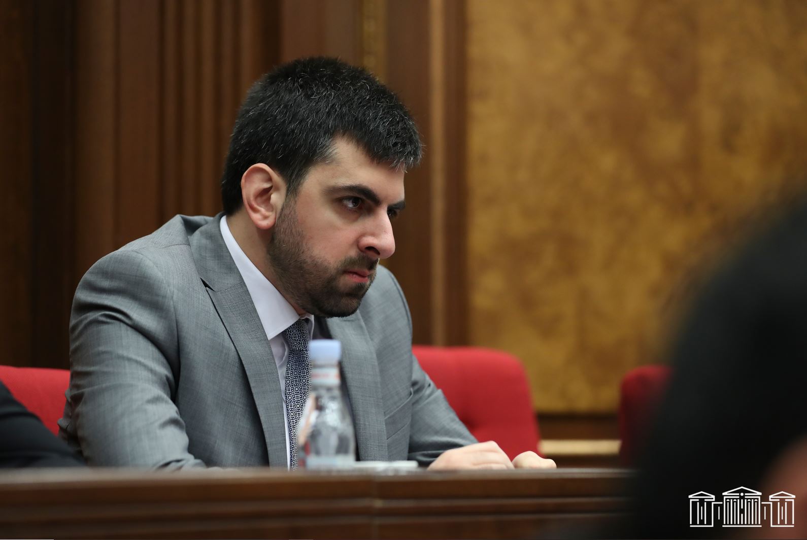 Չեմ կարող փաբ չգնալ, հաճույք եմ ստանում. ՔՊ-ական