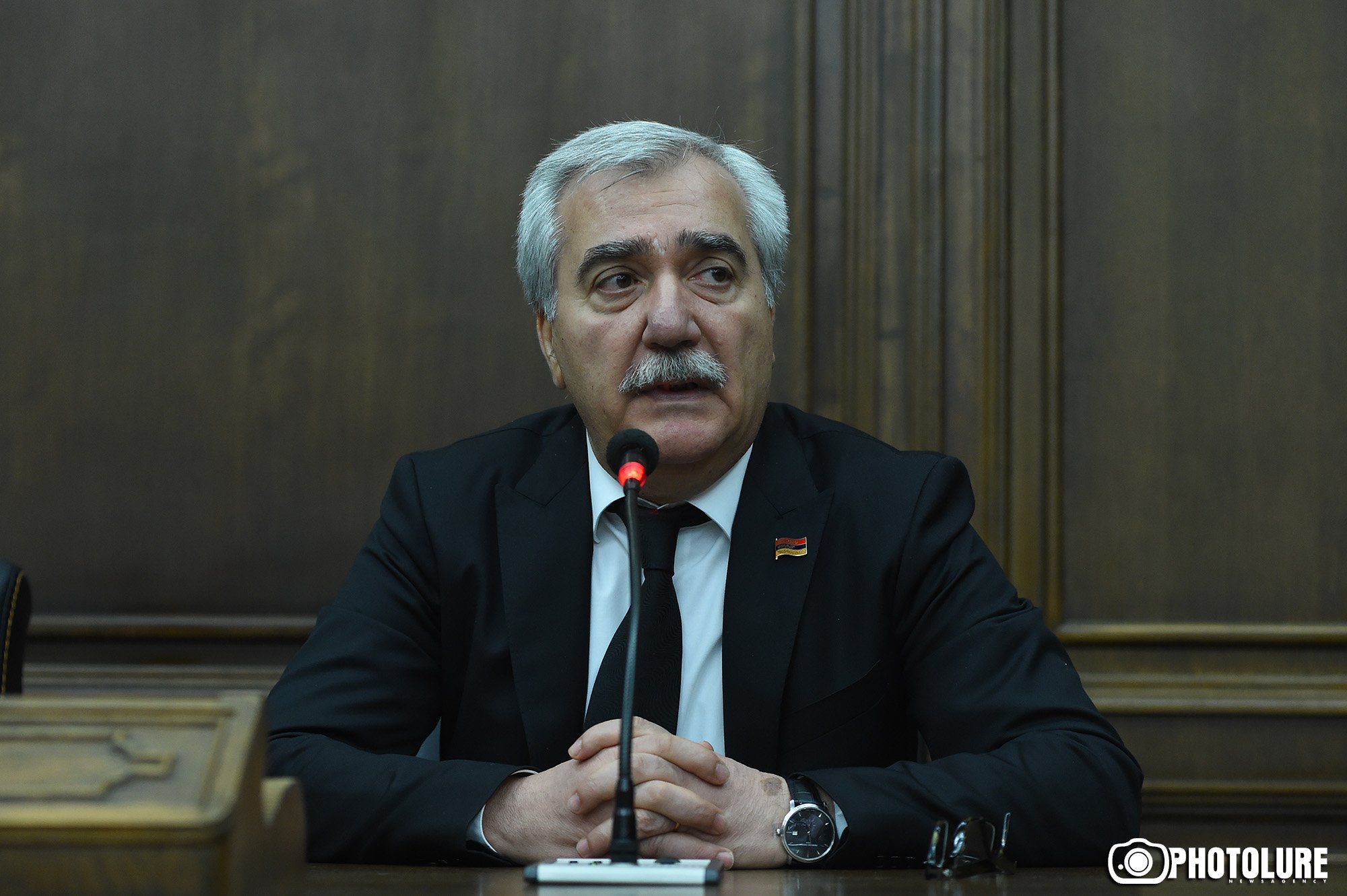 ՔՊ-ականները պնդում են՝ 44-օրյա պատերազմի քննիչ հանձնաժողովի ստեղծումն ուշանում է Արթուր Ղազինյանի պատճառով