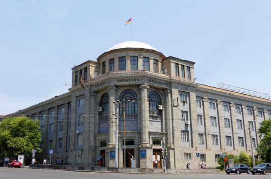Տարածված տեղեկատվությունն այն մասին, որ աճուրդով կօտարվեն բժշկական համալսարանին պատկանող շենքերը, չի վերաբերում բուհի Կենտրոնական` գմբեթով մասնաշենքին