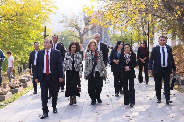 Իսպանիայի թագուհին այցելել է Գառնիի հեթանոսական տաճար և «Քարերի սիմֆոնիա» բնական հուշարձան