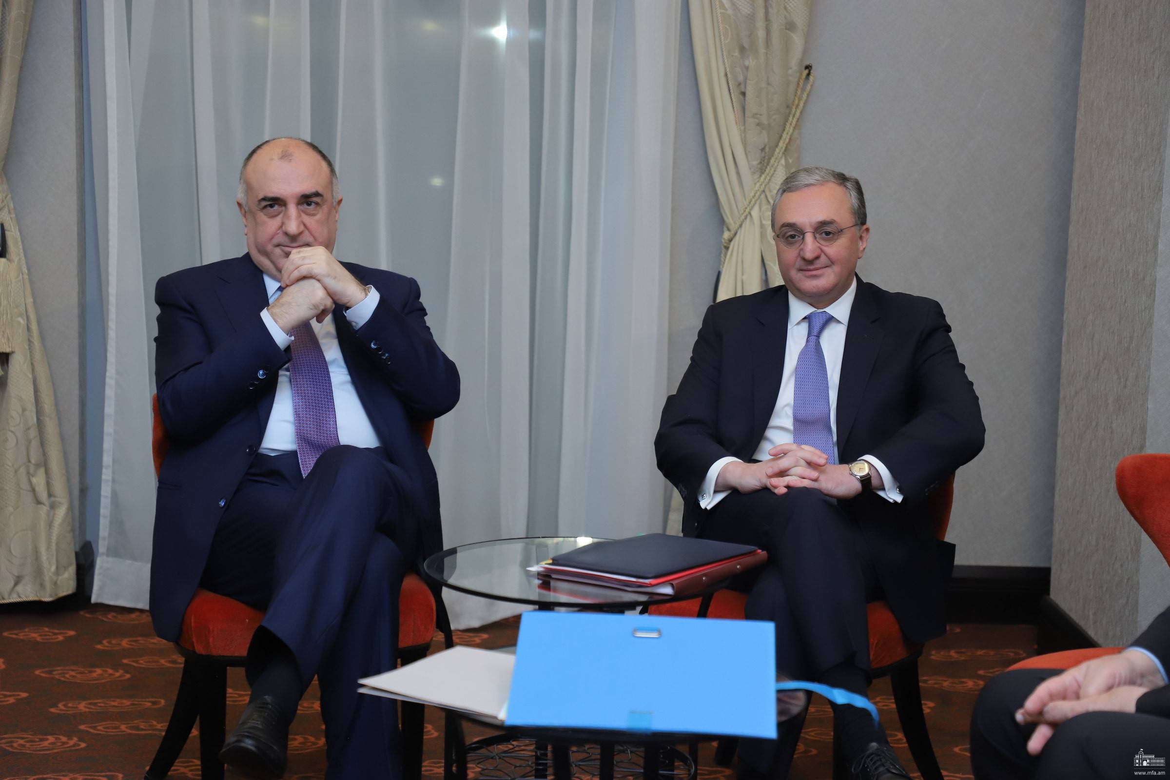 Главы МИД Армении и Азербайджана продолжат совместную работу в начале следующего года