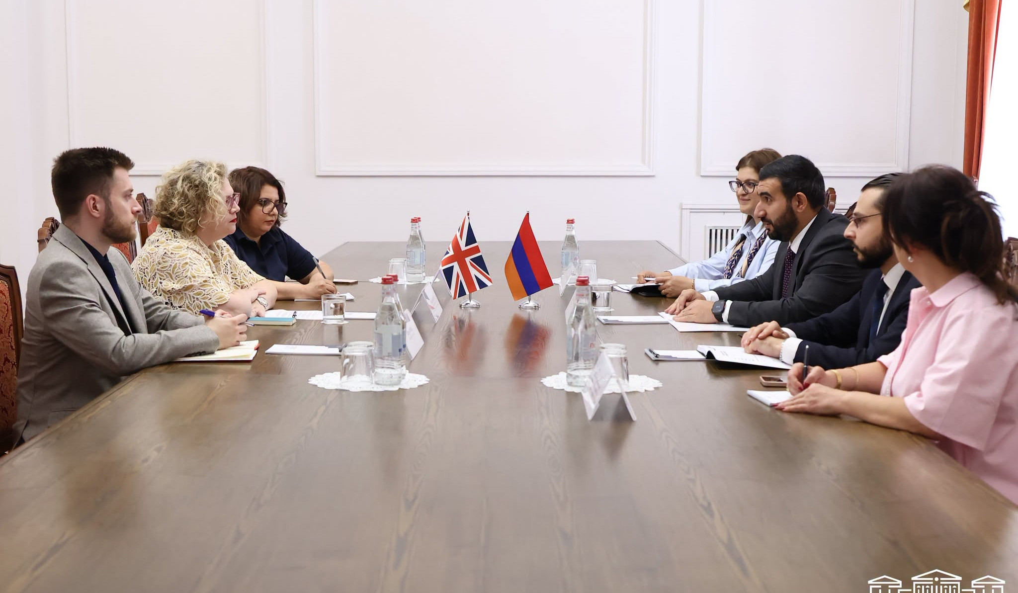 Վահագն Ալեքսանյանը և ՄԹ դեսպանը քննարկել են երկկողմ խորհրդարանական կապերի խորացման հեռանկարները
