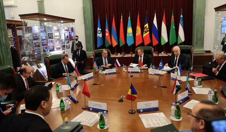Стартовало заседание Совета министров иностранных дел СНГ в узком формате
