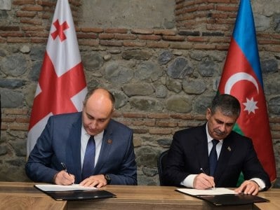 Վրաստանի եւ Ադրբեջանի պաշտպանության նախարարները ստորագրել են 2023թ. ռազմական համագործակցության պլանը