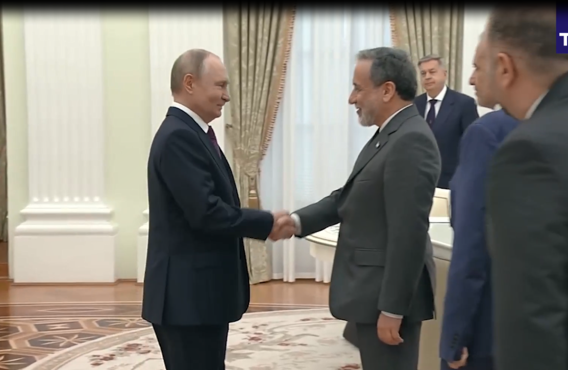 Պուտինը Կրեմլում հանդիպել է Իրանի ԱԳ նախարարի հետ
