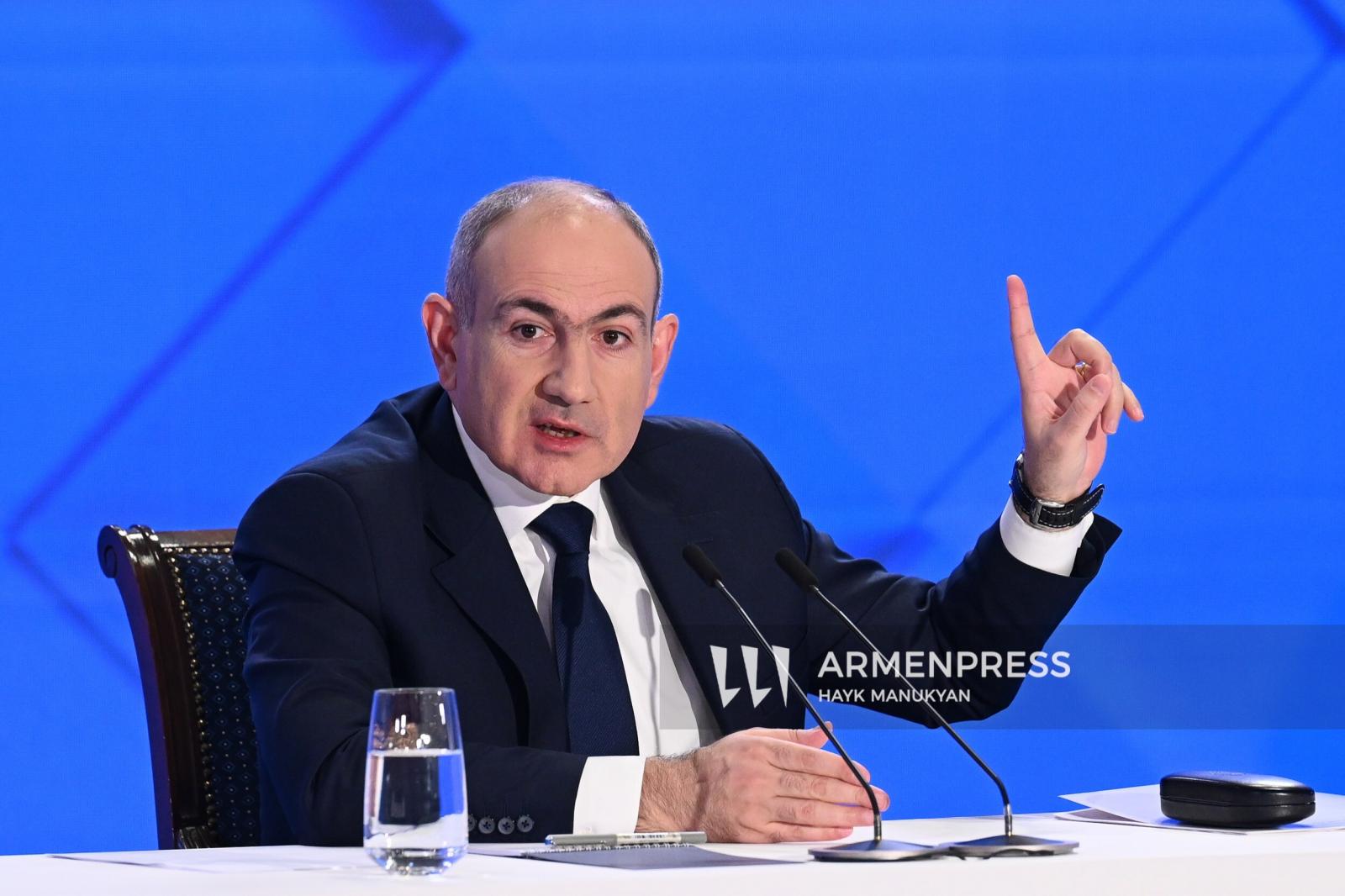Մենք չենք կարող հրաժարվել անկլավների օրակարգից. Նիկոլ Փաշինյան