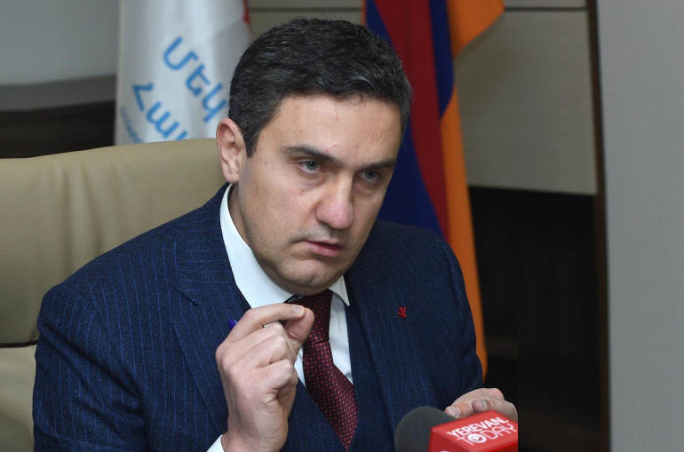 Քաղաքականությունից դուրս չեմ եկել, ժամանակավոր կասեցրել եմ քաղաքական գործունեությունս. կգա ժամանակը՝ կվերսկսեմ. Արթուր Ղազինյան․ «Հրապարակ»