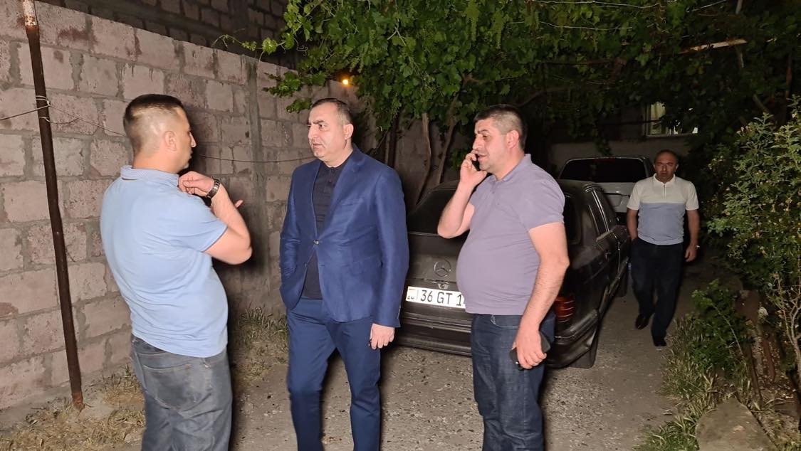 Երևանում տներից մեկում հայտնաբերվել է տղամարդու դի, ձերբակալվել է սպանվածի քրոջ որդին․ ՔԿ (տեսանյութ)