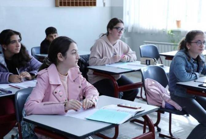 Գեղարքունիքի մարզում հաշվառվել է ԼՂ-ից բռնի տեղահանված 999 դպրոցական