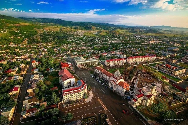 Ադրբեջանցի վերաբնակիչները տեղափոխվել են օկուպացված Ստեփանակերտ
