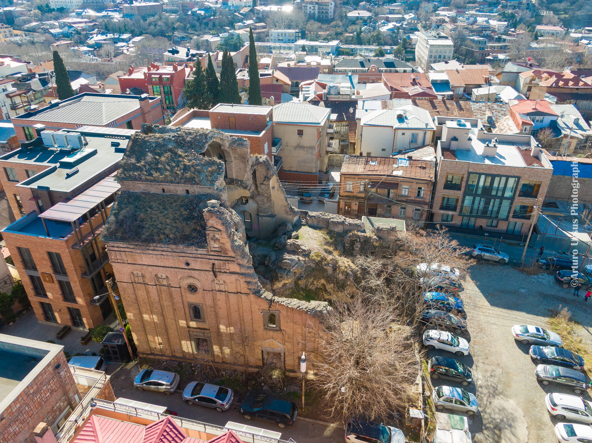 Թբիլիսիի Կարմիր Ավետարան հայկական եկեղեցին շուտով վերջնականապես կփլվի. ահազանգ
