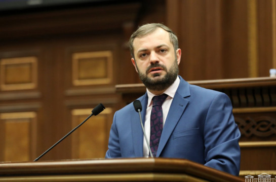 Հայաստանն Ադրբեջանի հետ խոսում է և՛ ուղիղ, և՛ միջնորդների միջոցով․ պատգամավոր