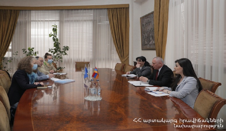 ԱԻ նախարարը հանդիպել է Հայաստանում ՄԱԿ-ի մշտական համակարգողի պաշտոնակատարի հետ