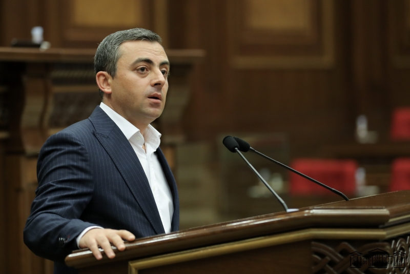 Իշխան Սաղաթելյանը պահանջում է Նիկոլ Փաշինյանի հետ ունեցած իրենց հանդիպման ձայնագրությունը հրապարակել