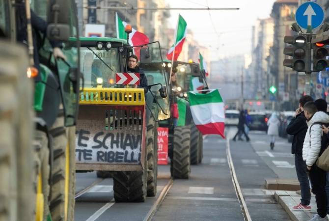 Իտալիայում բողոքի ակցիա անցկացնող ֆերմերները շարժվել են դեպի Հռոմ
