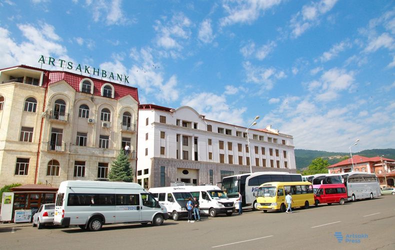 Պաշարված Արցախ. Ներքին տրանսպորտի վատթարացող վիճակը ներկայացնում է ԱՀ տարածքային կառավարման և ենթակառուցվածքների նախարարի տեղակալ Վլադիմիր Հարությունյանը (ուղիղ)