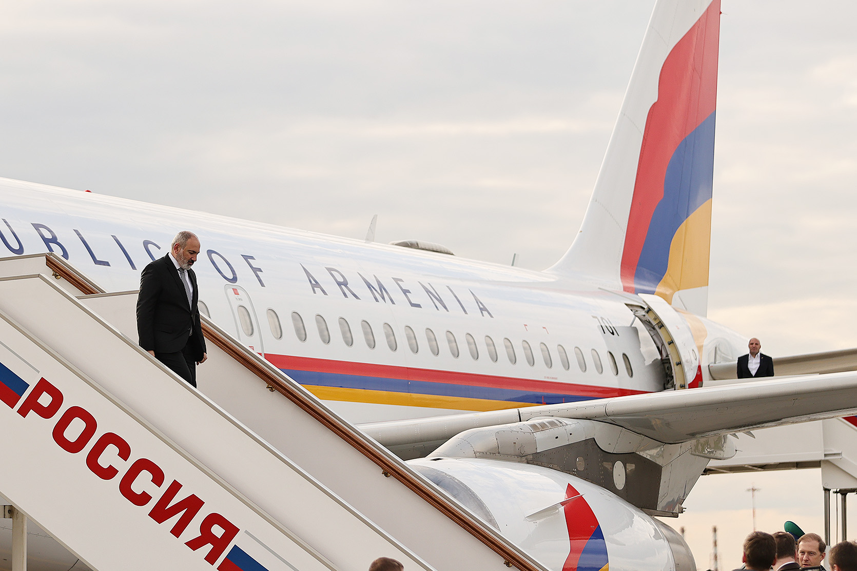 Премьер-министр Пашинян с рабочим визитом прибыл в Москву